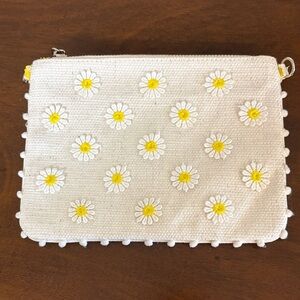 Nila Anthony Cream and Yellow Daisy Clutch